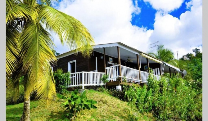 Bungalow - Type F3 - plage de petite anse