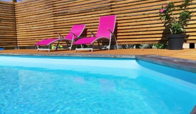 Bungalow d'une chambre avec piscine partagee jardin amenage et wifi a Saint Francois