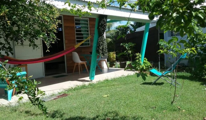 Gîte Cajou dans Domaine Tropical ventilé à Sainte-Anne