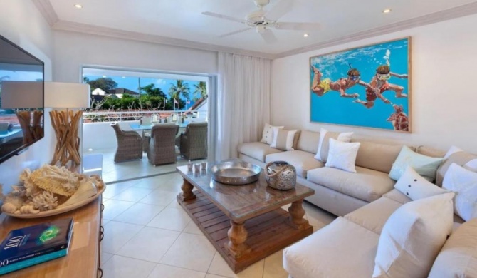 Ocean Blue Luxury Apartment - Beachfront - Glitter Bay 203
