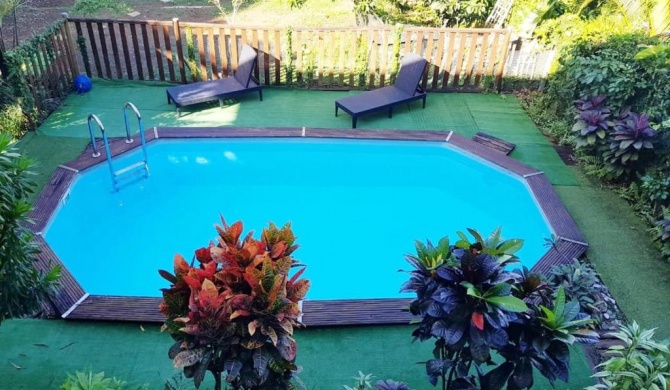 Maison de 3 chambres avec vue sur la mer piscine partagee et jacuzzi a Sainte Rose a 8 km de la plage