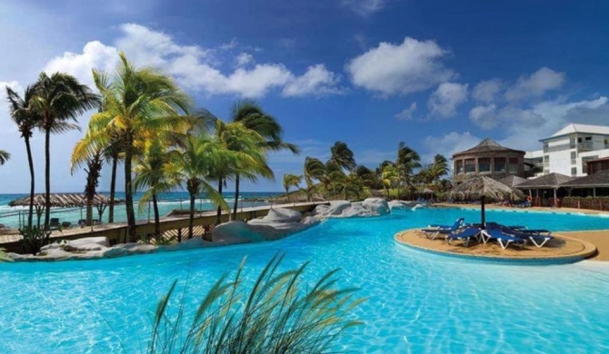 Studio Le Titouné Piscine et Plage St-François