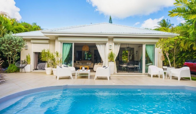 Superb villa w pool in Baie-Mauhault at the heart of Guadeloupe - Welkeys