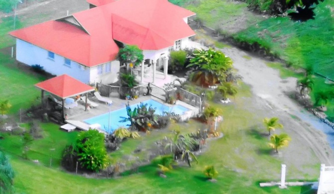 Villa de 3 chambres avec piscine privee jardin clos et wifi a Saint Francois a 3 km de la plage