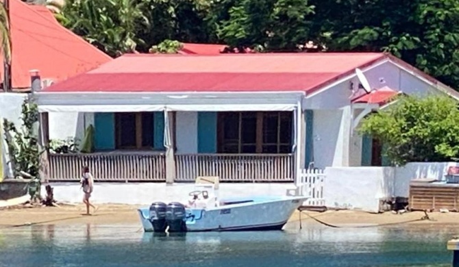 Villa GRENADINE Vue panoramique, les pieds dans l'eau