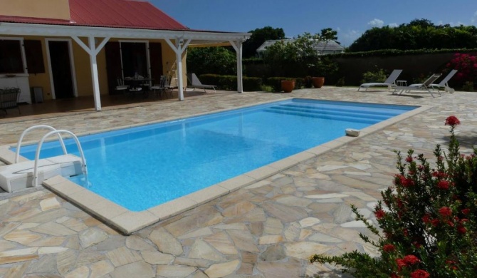 Villa Magnifique piscine & jardin