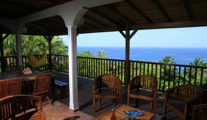 Villa Yékrik-Yékrak - vue exceptionnelle sur la mer des Caraïbes