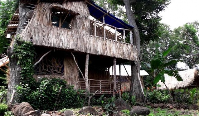 El Bamboo Cabins