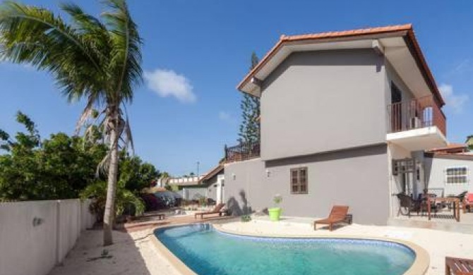 Advantage Apartments Curacao