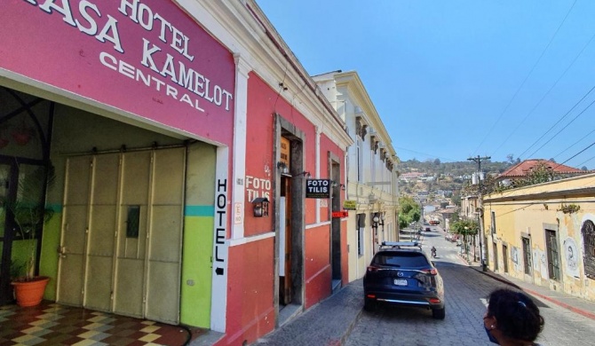 Hotel Kasa Kamelot Central