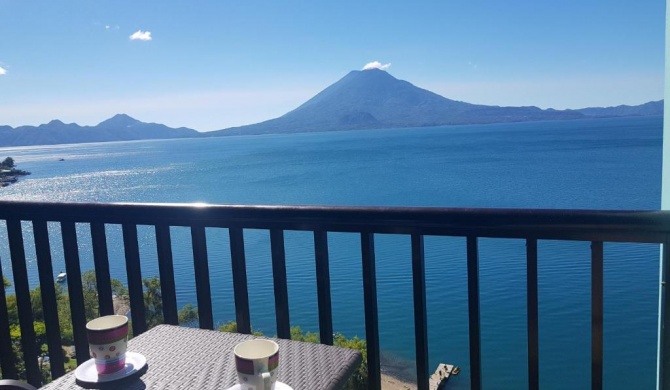 Sky view Atitlán lake suites ,una inmejorable vista apto privado dentro del lujoso hotel