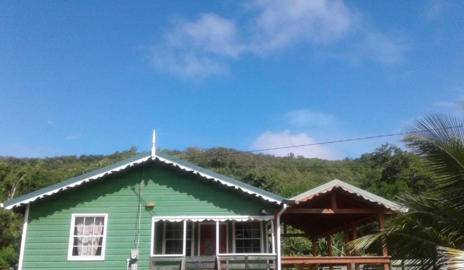 Seawind Cottage- Traditional St.Lucian Style