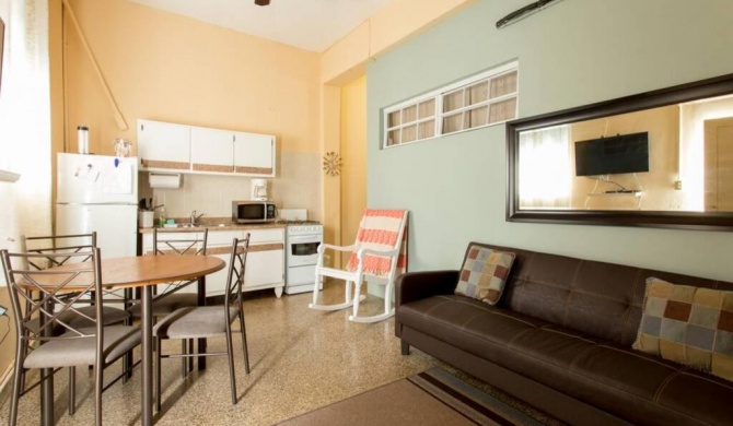 Comfortable and Affordable Deal Close to Beach and Rainforest