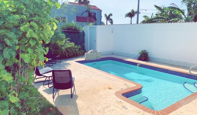 Villa Vistamar in Jobos and Private Pool