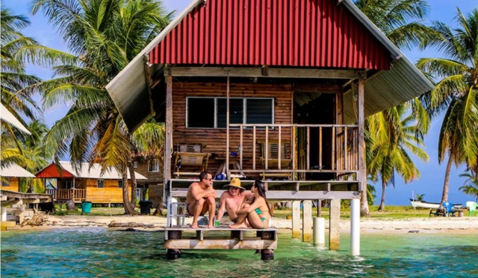 Private Cabin Over the Water PLUS Meals - San Blas Islands - private bathroom