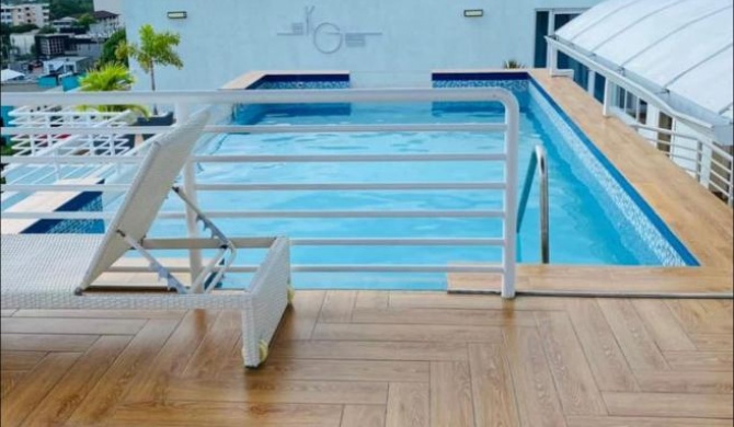 Luxury Apartment with Pool - Kensington Gate - New Kingston