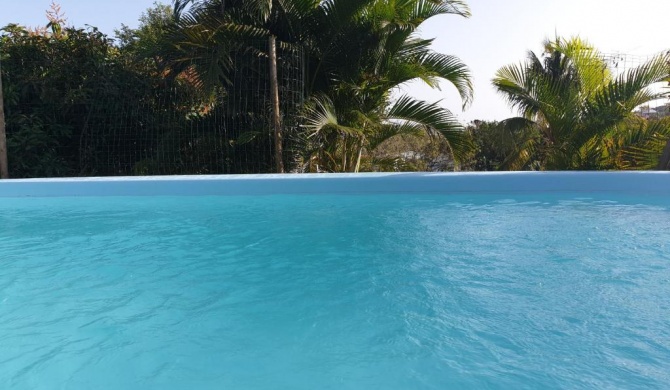 Le Goyav' appart avec piscine et jacuzzi au Vauclin