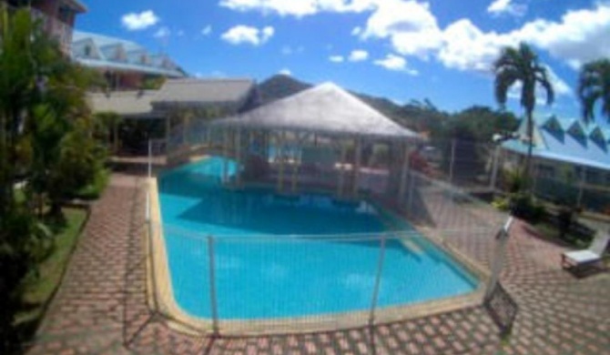Studio avec piscine partagee terrasse amenagee et wifi a Sainte Anne