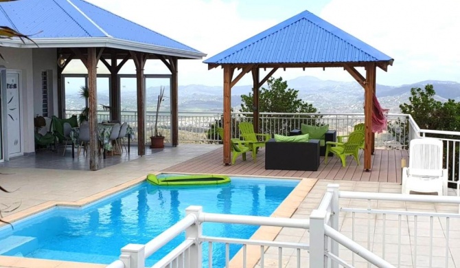 Villa de 3 chambres avec vue sur la mer piscine privee et jardin amenage a Le Diamant
