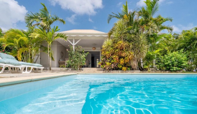 Villa KALINE, 3CH, piscine, jardin tropical
